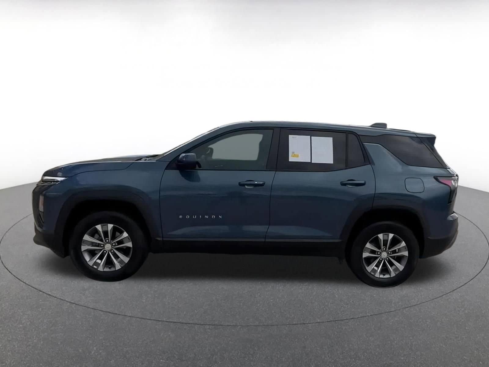 Thumbnail: 2025 Chevrolet Equinox - 9