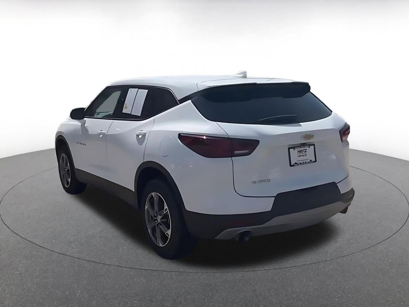 Thumbnail: 2025 Chevrolet Blazer - 11