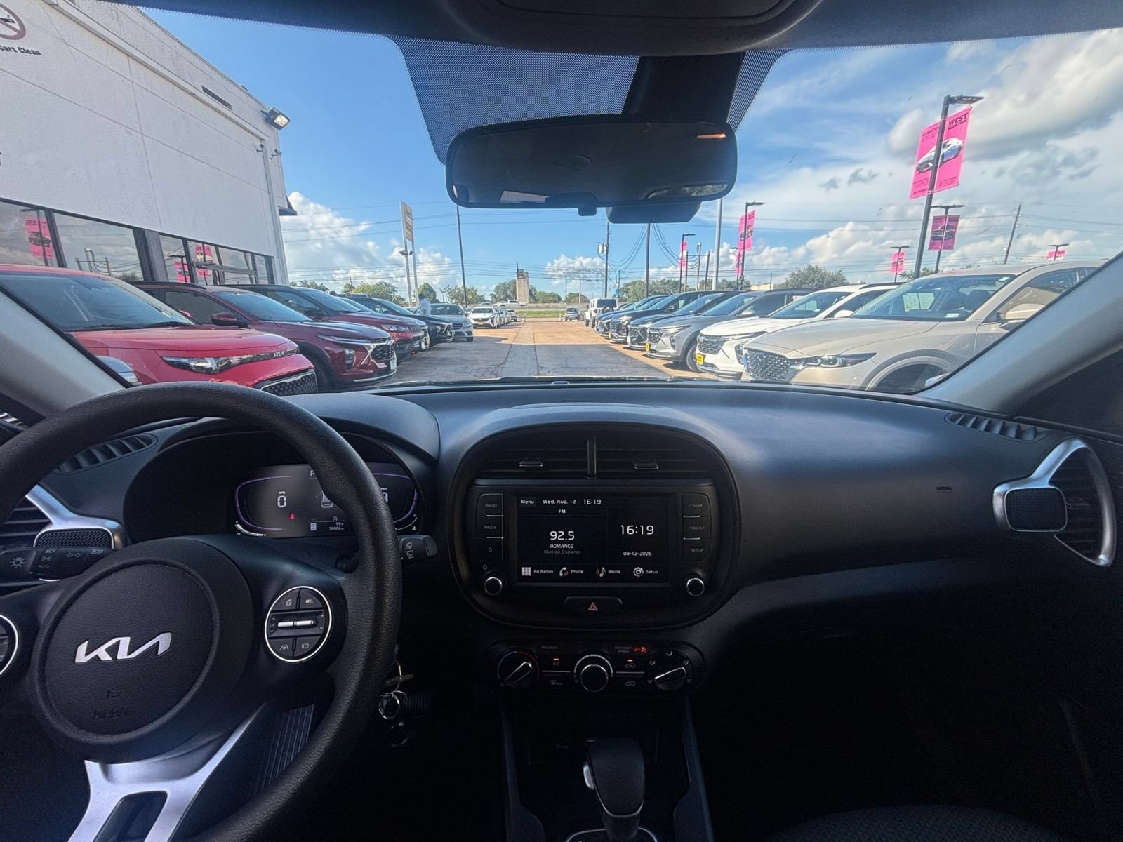 Thumbnail: 2025 Kia Soul - 31