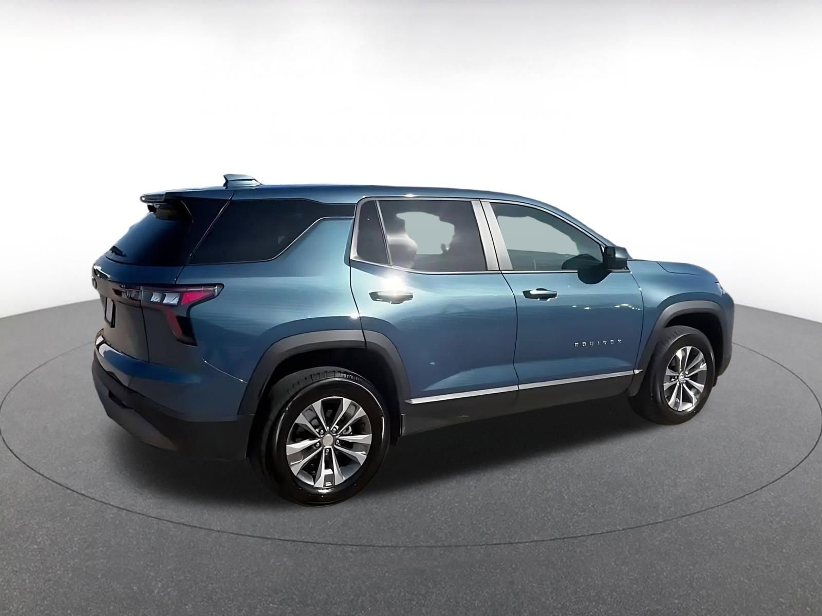 Thumbnail: 2025 Chevrolet Equinox - 15