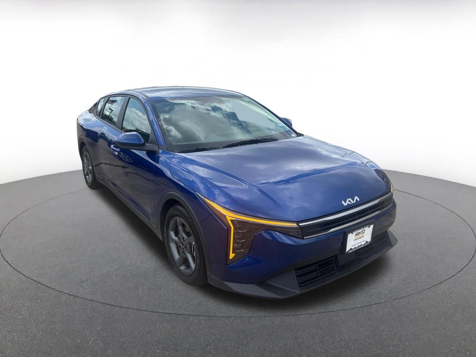 Thumbnail: 2025 Kia K4 - 1