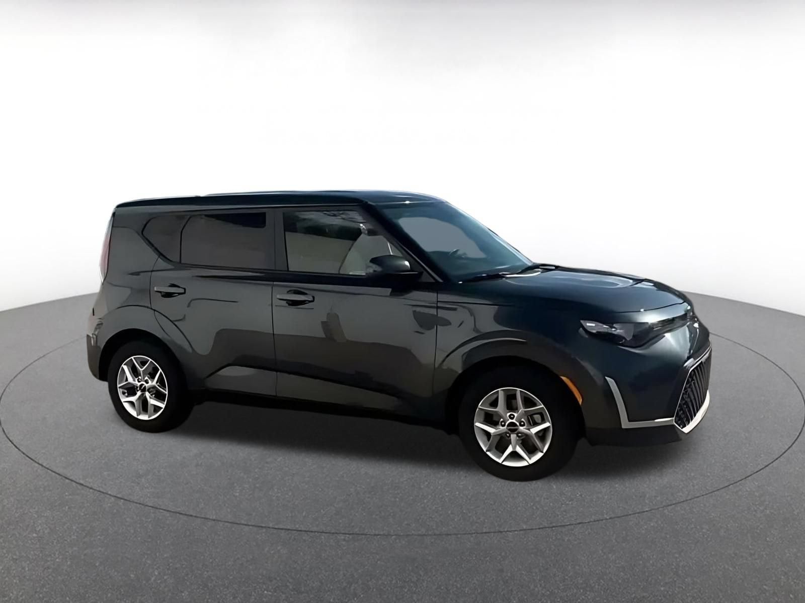 Thumbnail: 2025 Kia Soul - 2