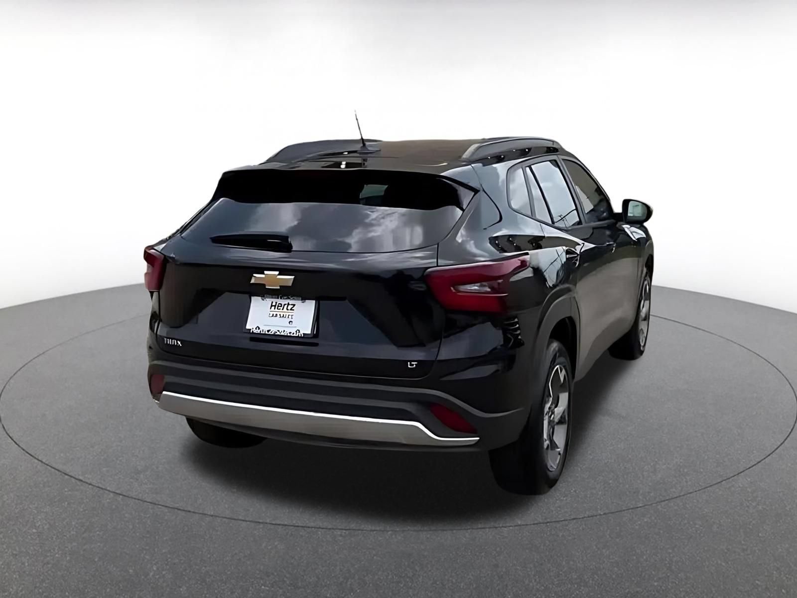 Thumbnail: 2025 Chevrolet Trax - 15