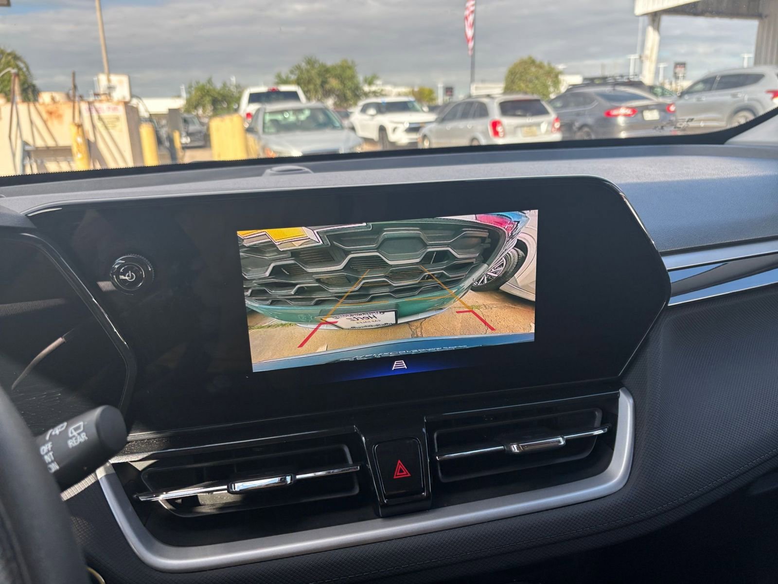 Thumbnail: 2025 Chevrolet TrailBlazer - 17