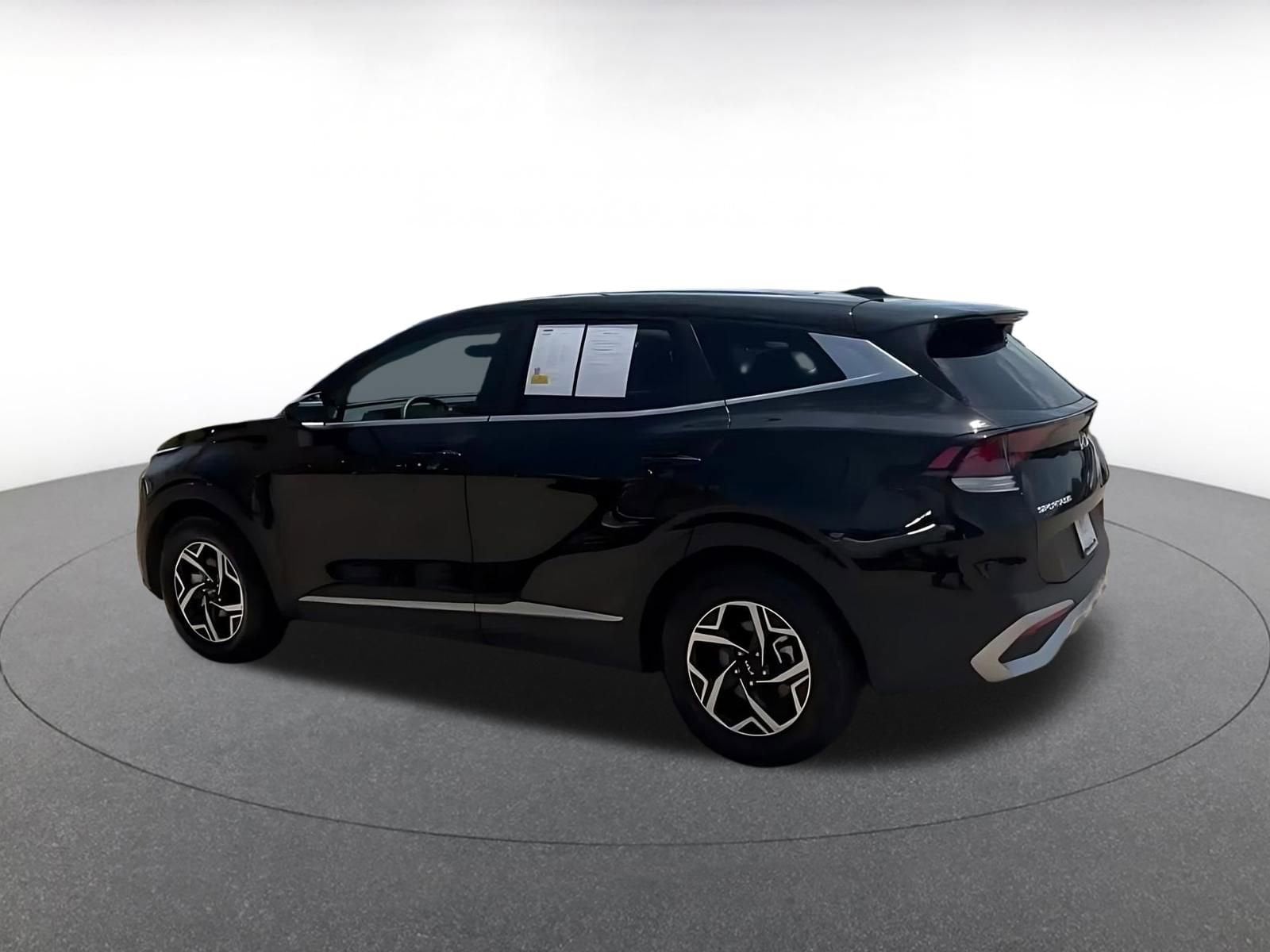 Thumbnail: 2025 Kia Sportage - 10