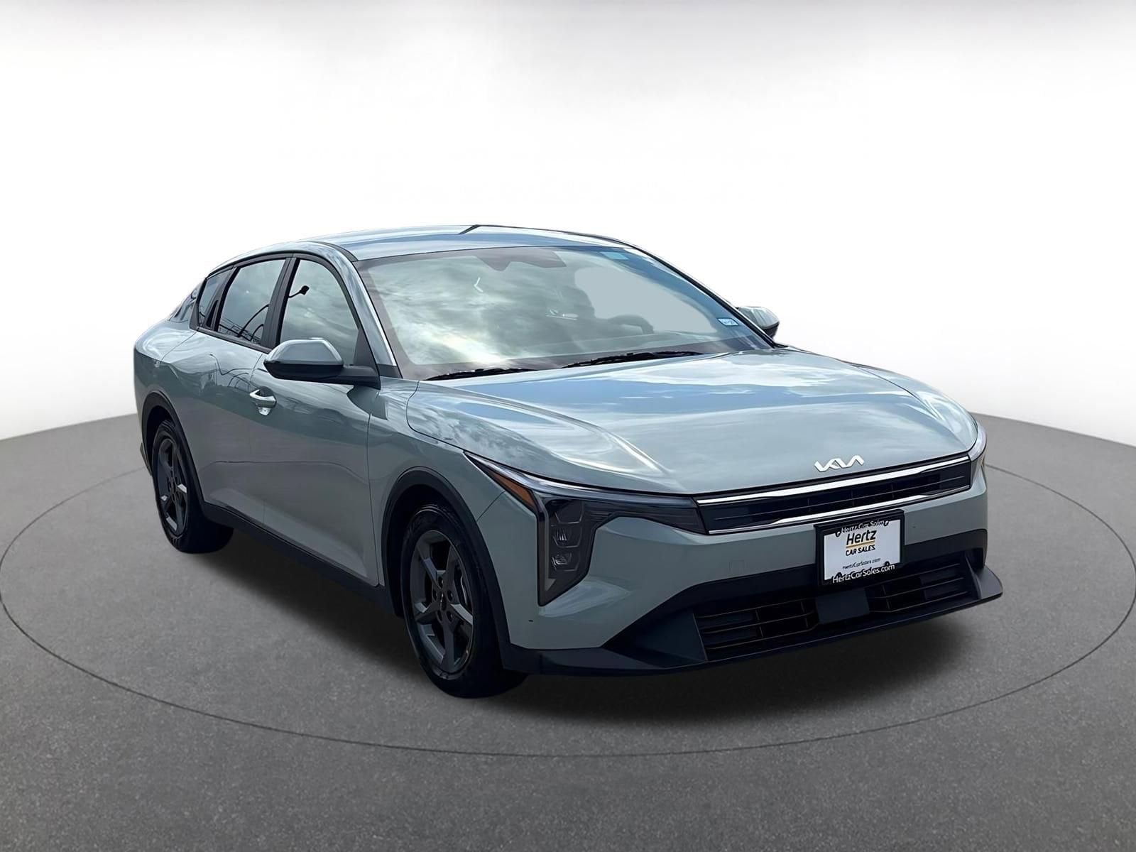 Thumbnail: 2025 Kia K4 - 1