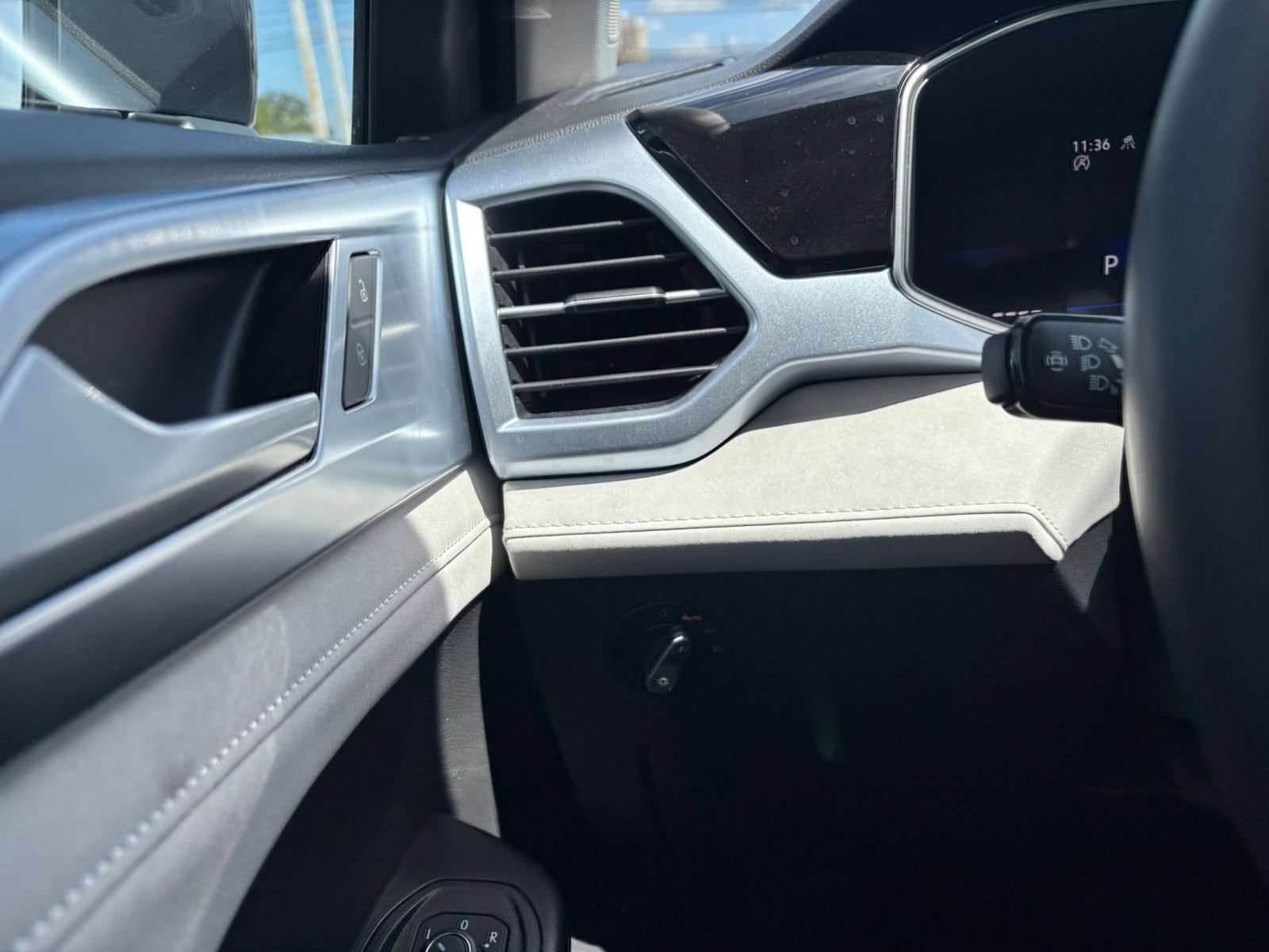 Thumbnail: 2026 Volkswagen Taos - 30
