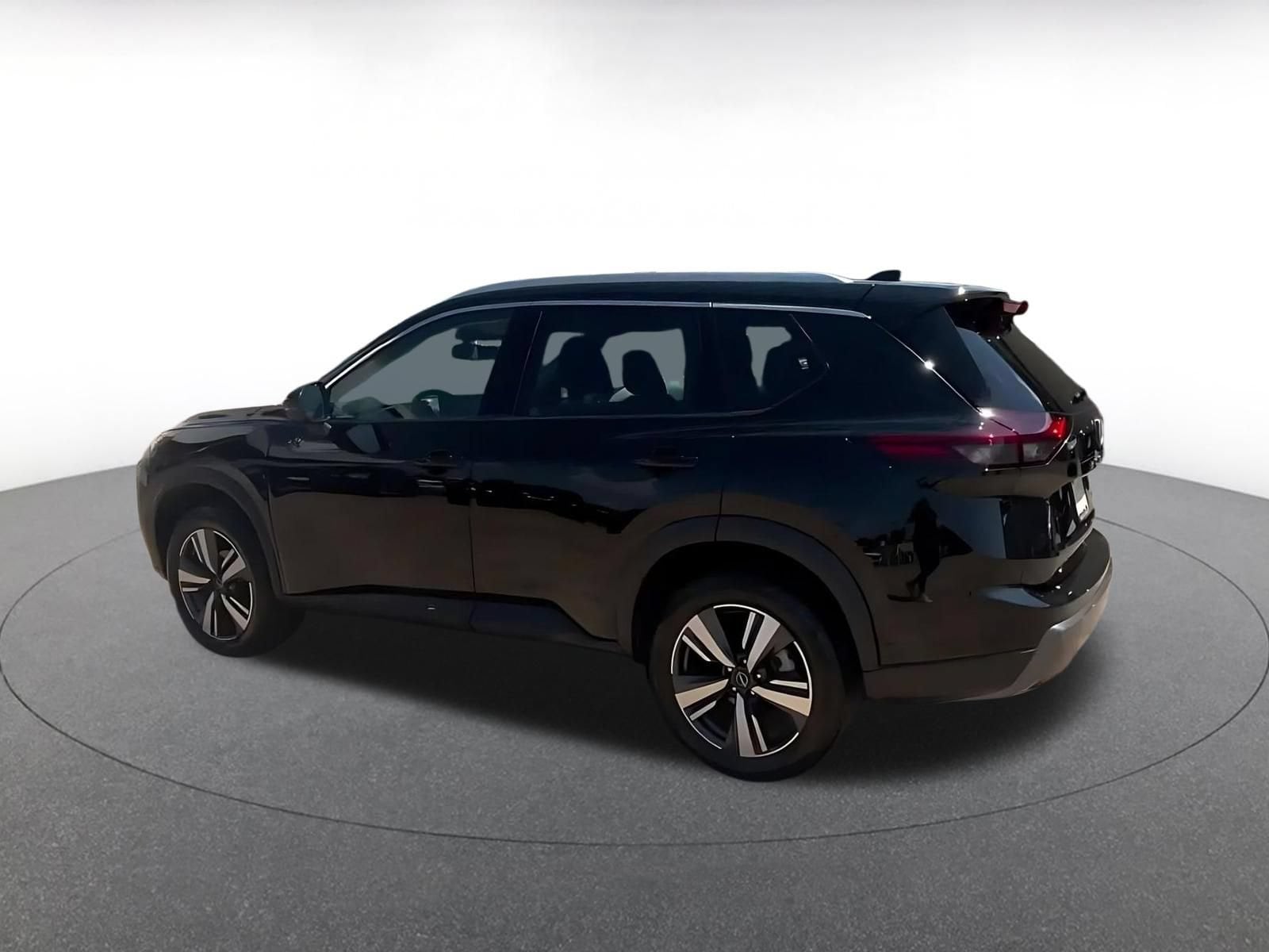 Thumbnail: 2026 Nissan Rogue - 9
