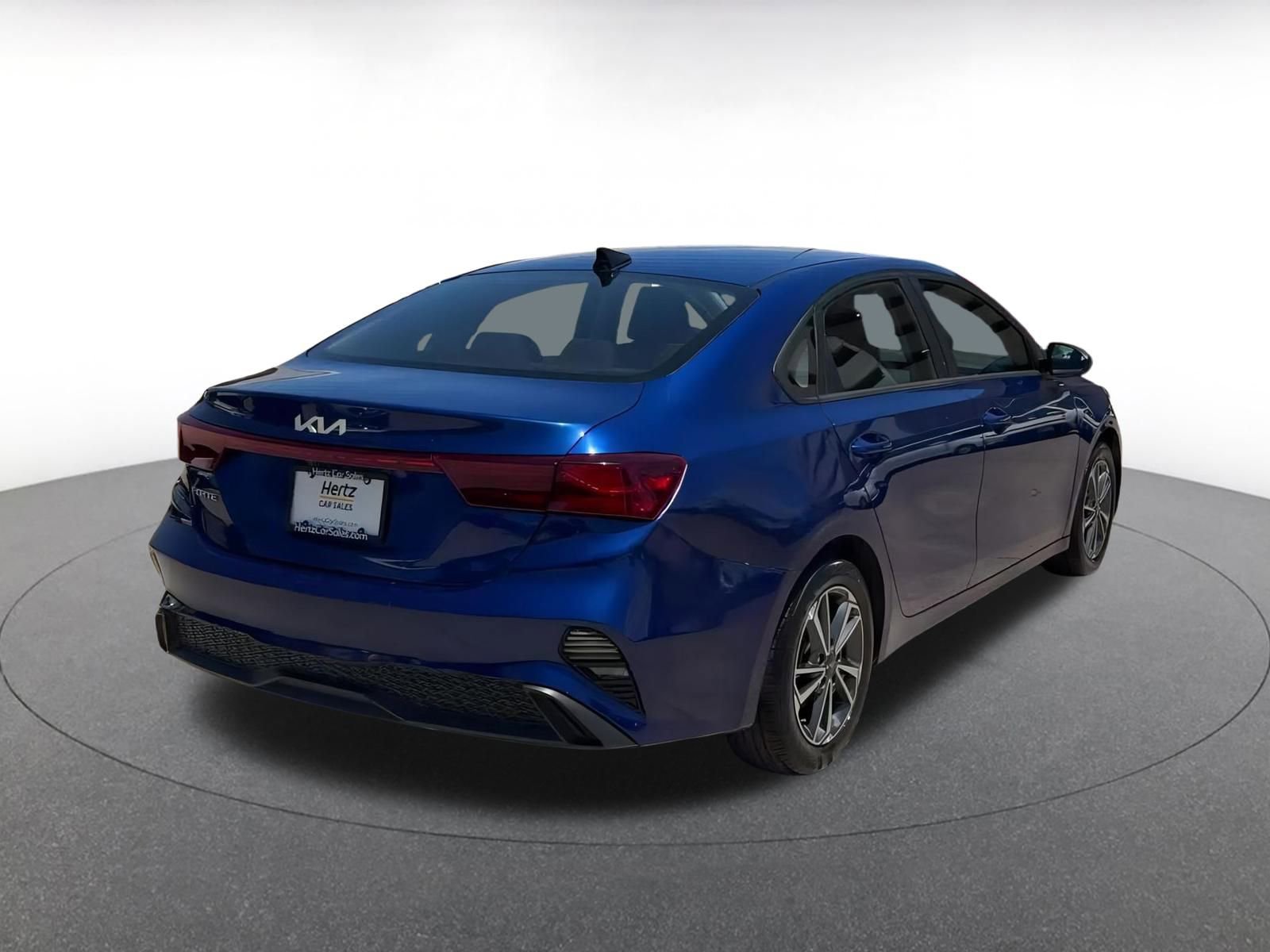 Thumbnail: 2023 Kia Forte - 11