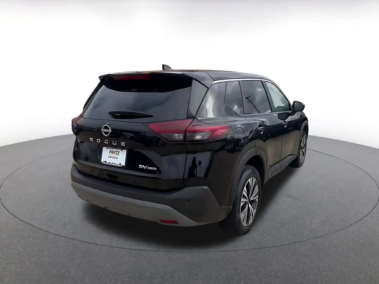 Thumbnail: 2023 Nissan Rogue - 14