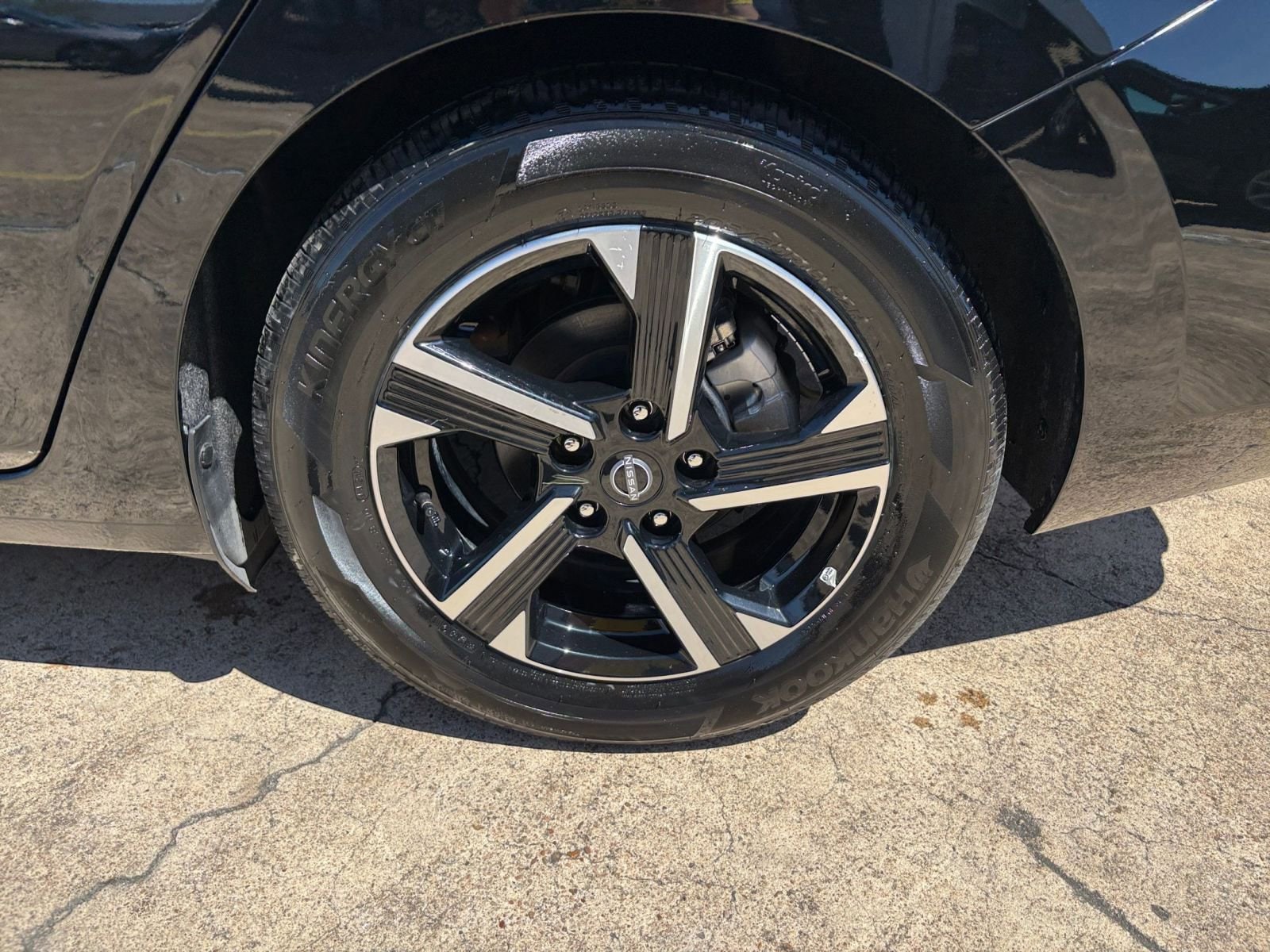 Thumbnail: 2025 Nissan Sentra - 28