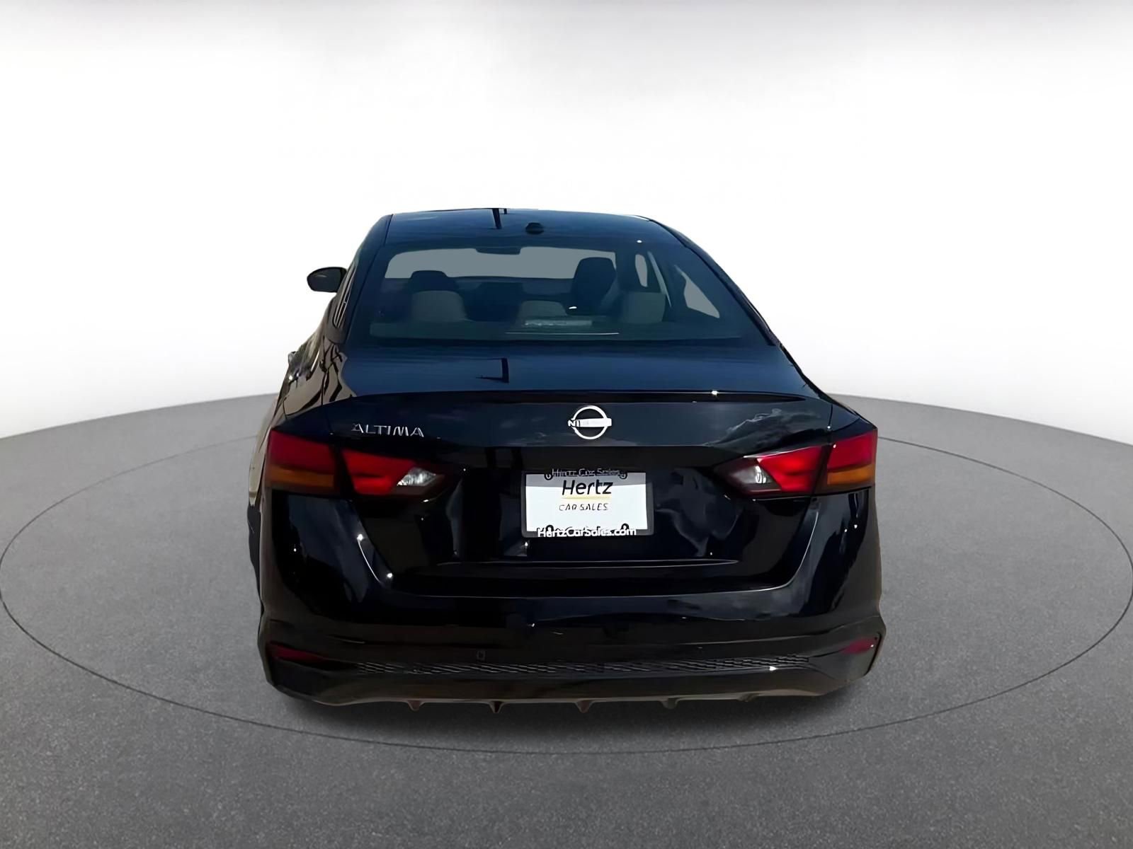 Thumbnail: 2025 Nissan Altima - 12