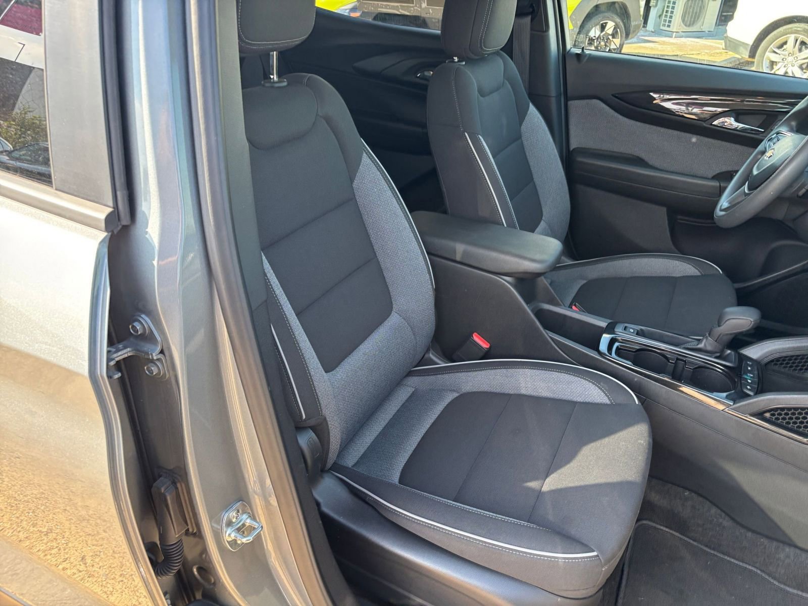 Thumbnail: 2025 Chevrolet TrailBlazer - 34