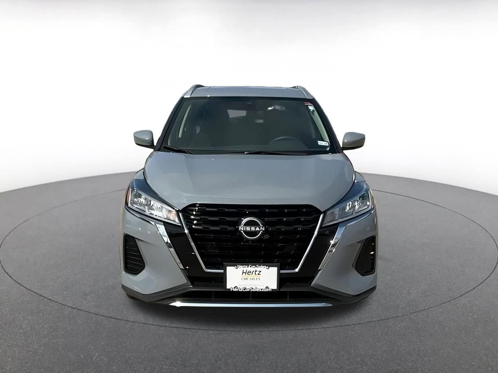 Thumbnail: 2024 Nissan Kicks - 3