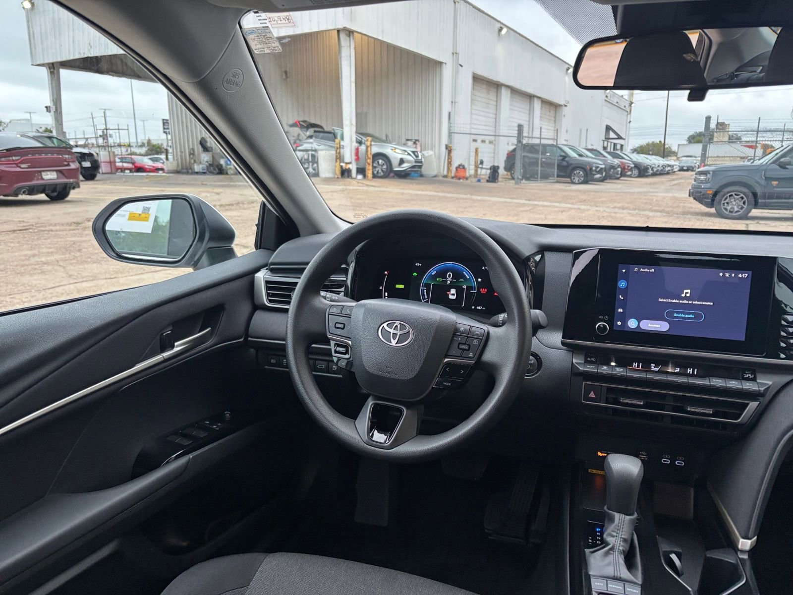 Thumbnail: 2025 Toyota Camry - 33