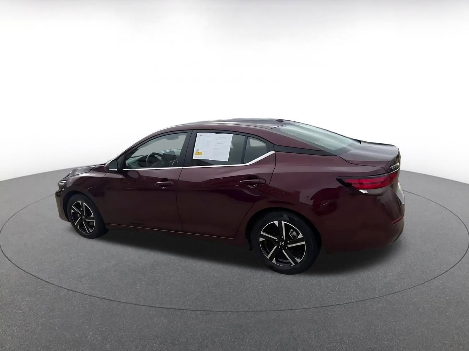 Thumbnail: 2025 Nissan Sentra - 10