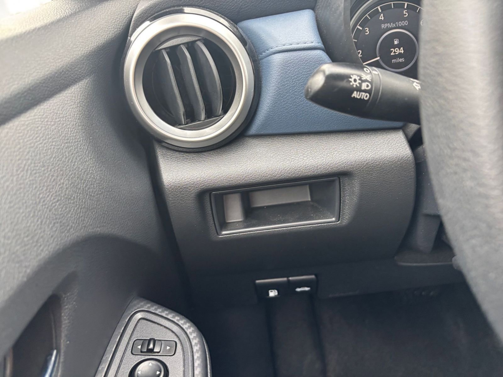 Thumbnail: 2025 Nissan Versa - 32