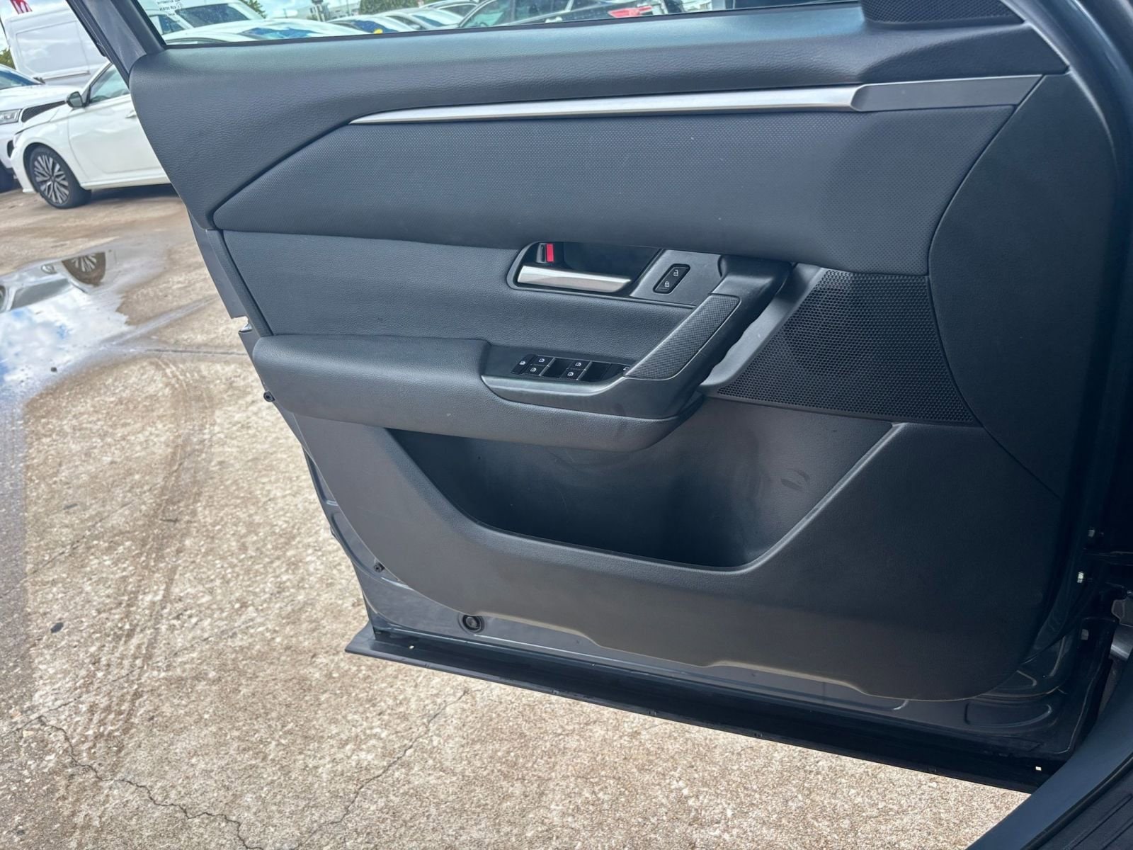 Thumbnail: 2025 Mazda CX-50 - 20