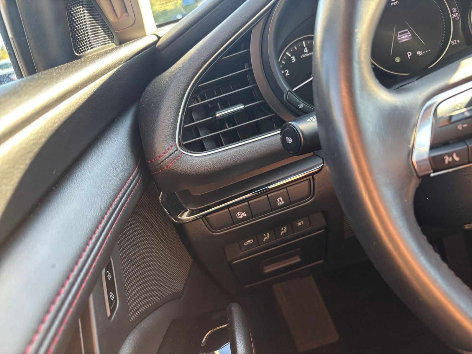 Thumbnail: 2025 Mazda Mazda3 - 32