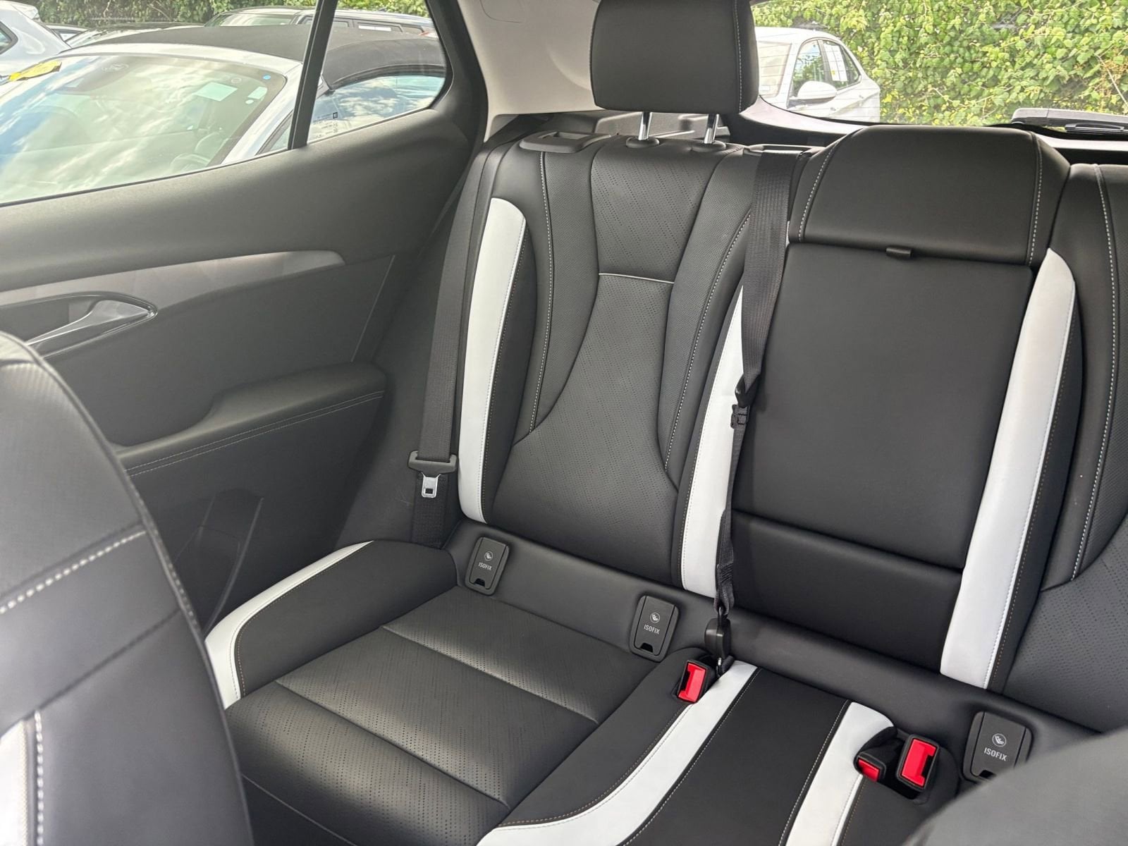 2024 Buick Envision Sport Touring 34