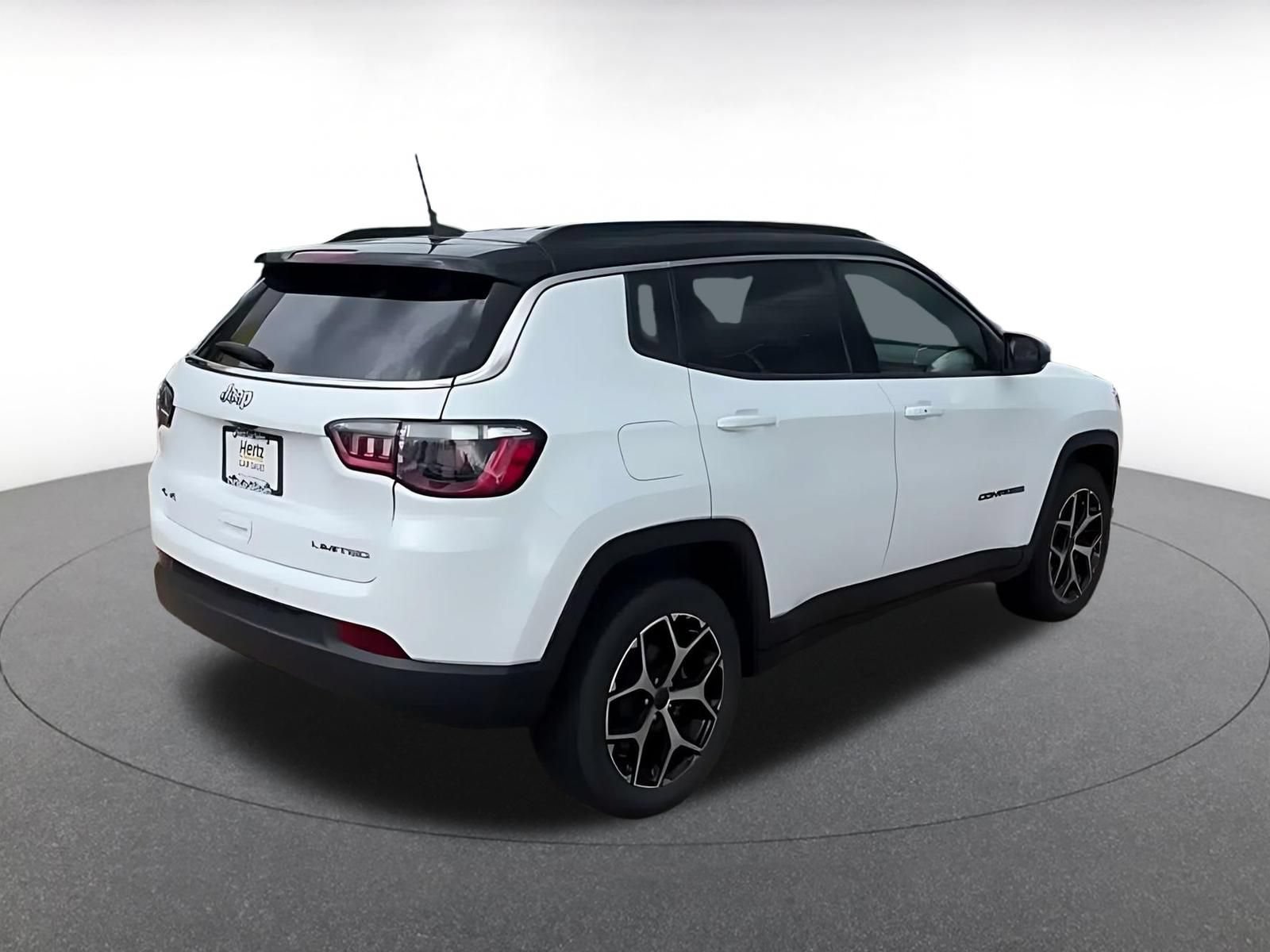 Thumbnail: 2025 Jeep Compass - 14