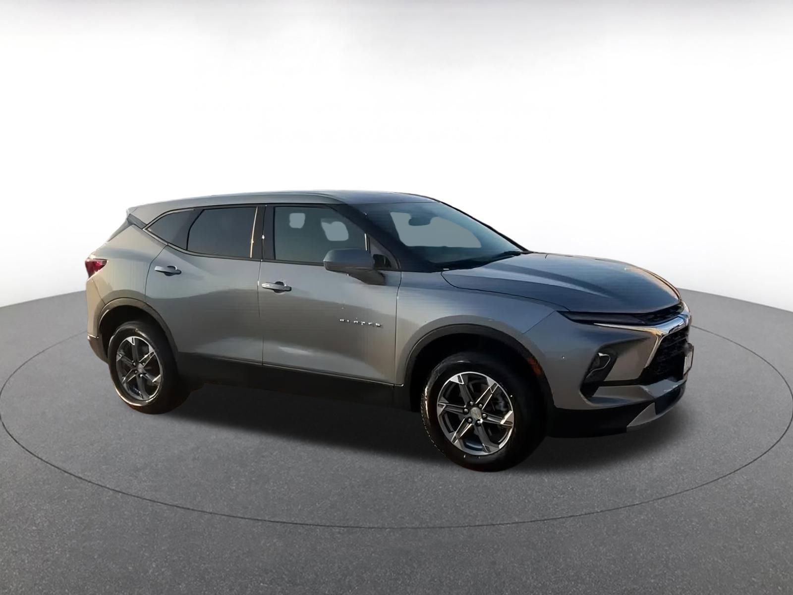 Thumbnail: 2025 Chevrolet Blazer - 2