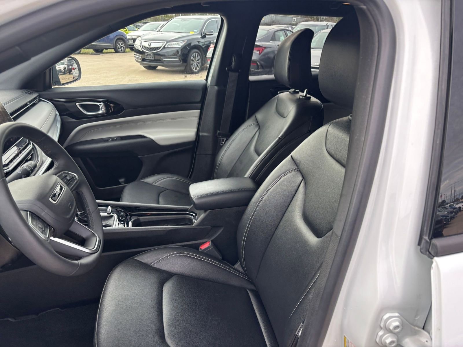 Thumbnail: 2025 Jeep Compass - 34