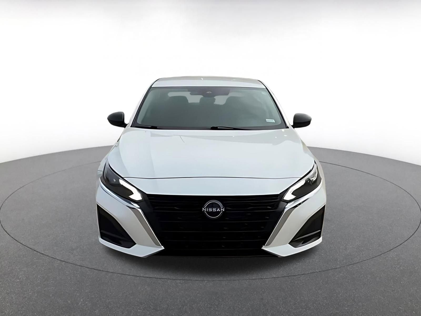 Thumbnail: 2024 Nissan Altima - 4