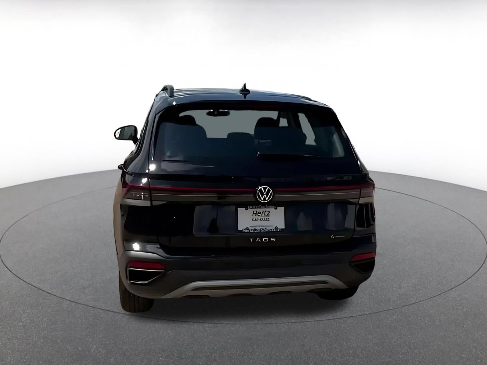 Thumbnail: 2026 Volkswagen Taos - 10