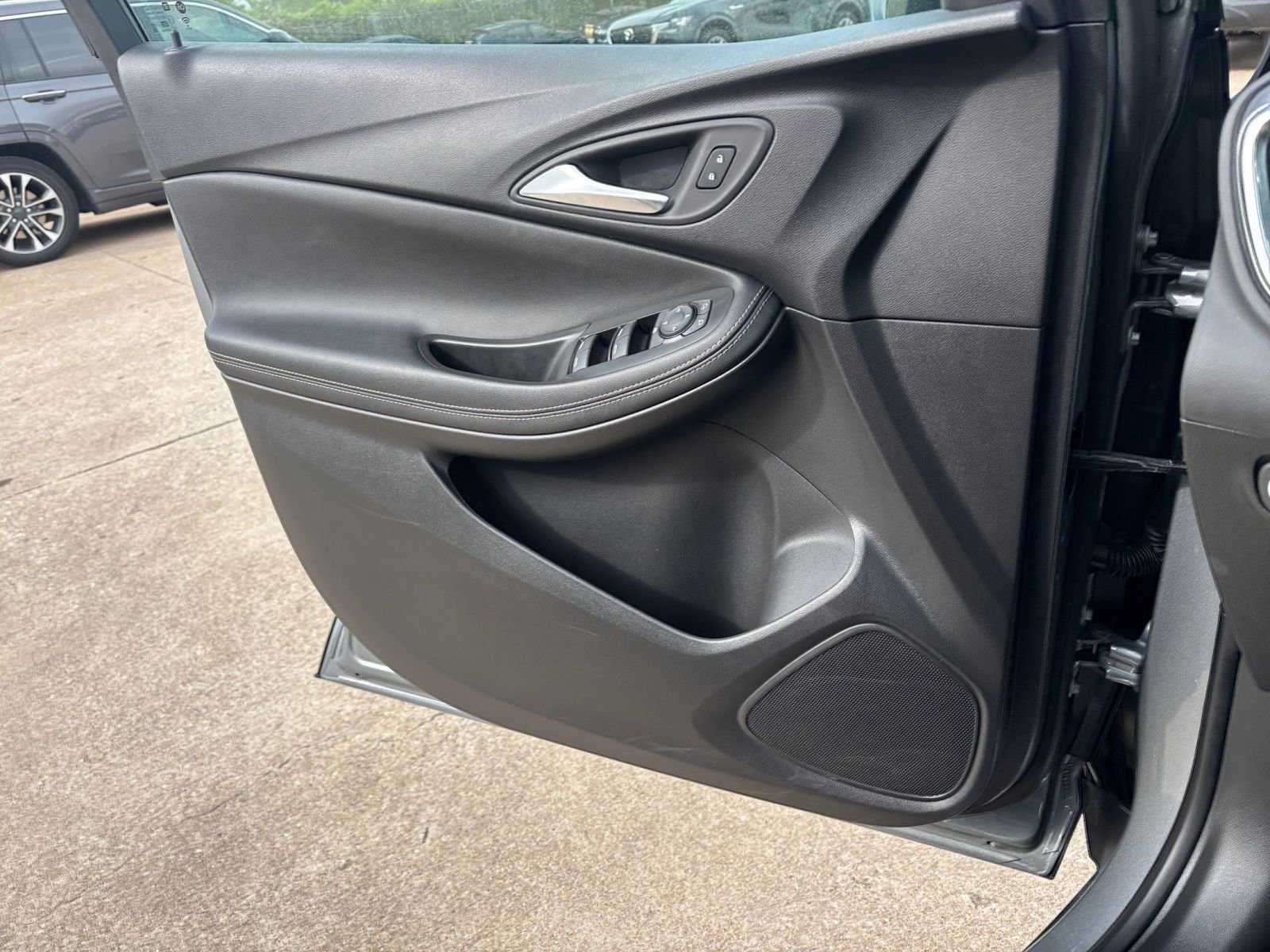 Thumbnail: 2025 Buick Encore GX - 18