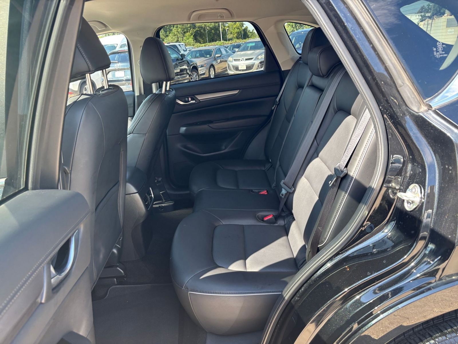 Thumbnail: 2025 Mazda CX-5 - 25