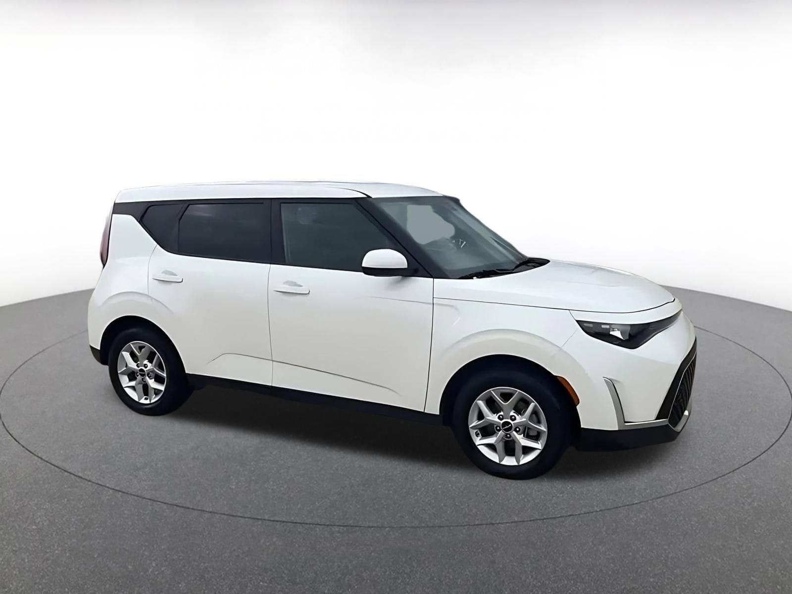 Thumbnail: 2025 Kia Soul - 2