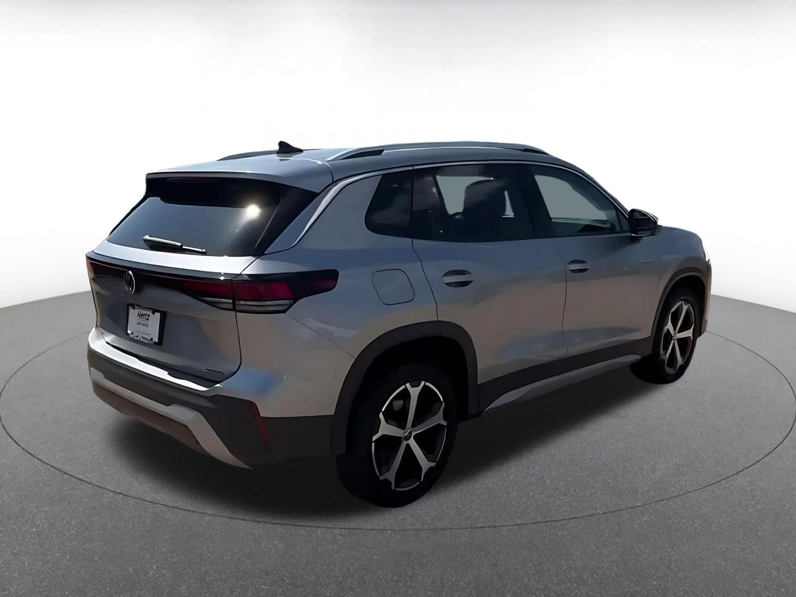 Thumbnail: 2026 Volkswagen Tiguan - 13