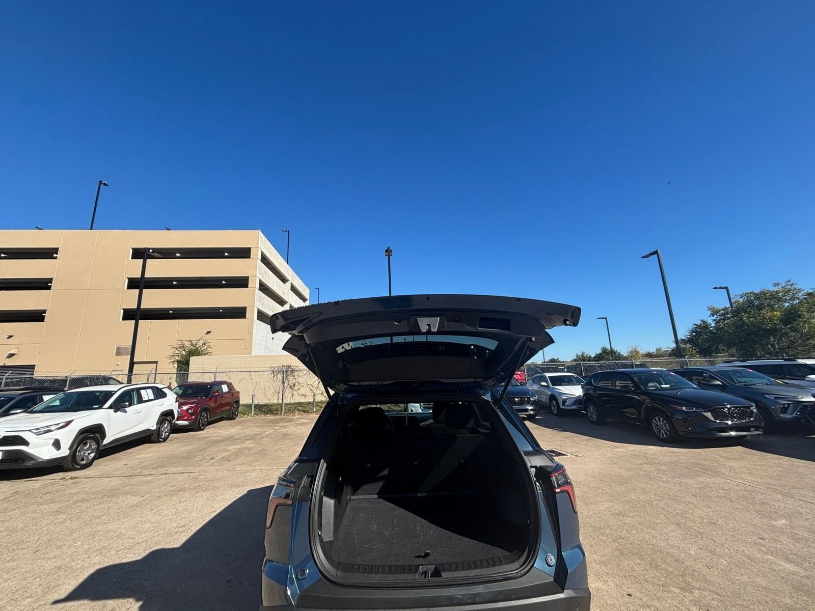 Thumbnail: 2025 Chevrolet Equinox - 29