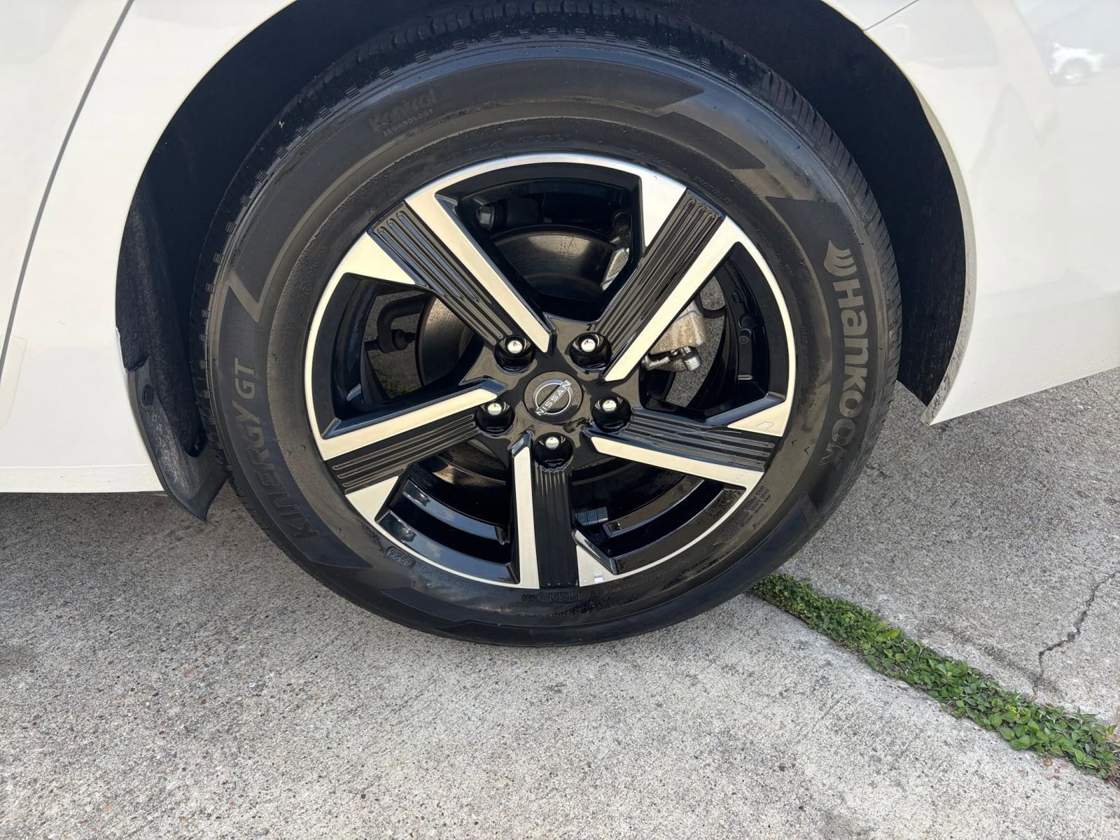 Thumbnail: 2025 Nissan Sentra - 28