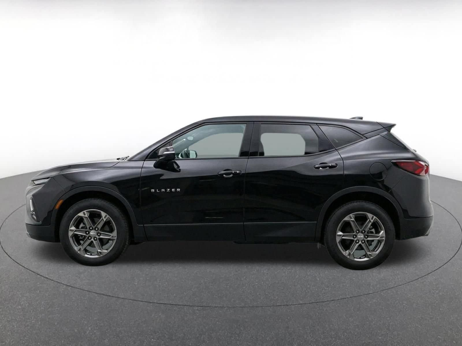 Thumbnail: 2025 Chevrolet Blazer - 4