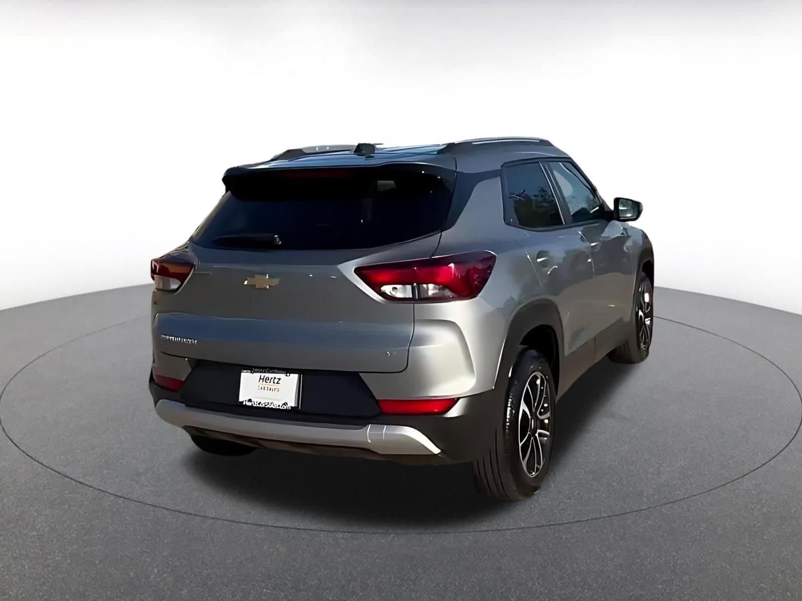 Thumbnail: 2025 Chevrolet TrailBlazer - 11