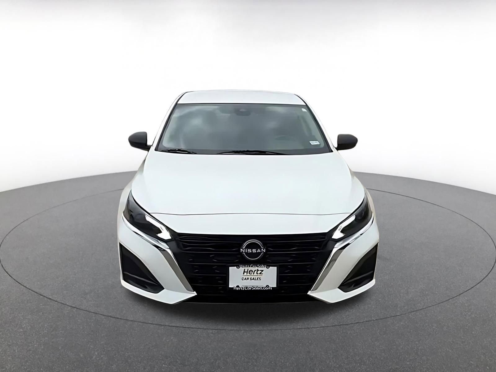 Thumbnail: 2025 Nissan Altima - 7