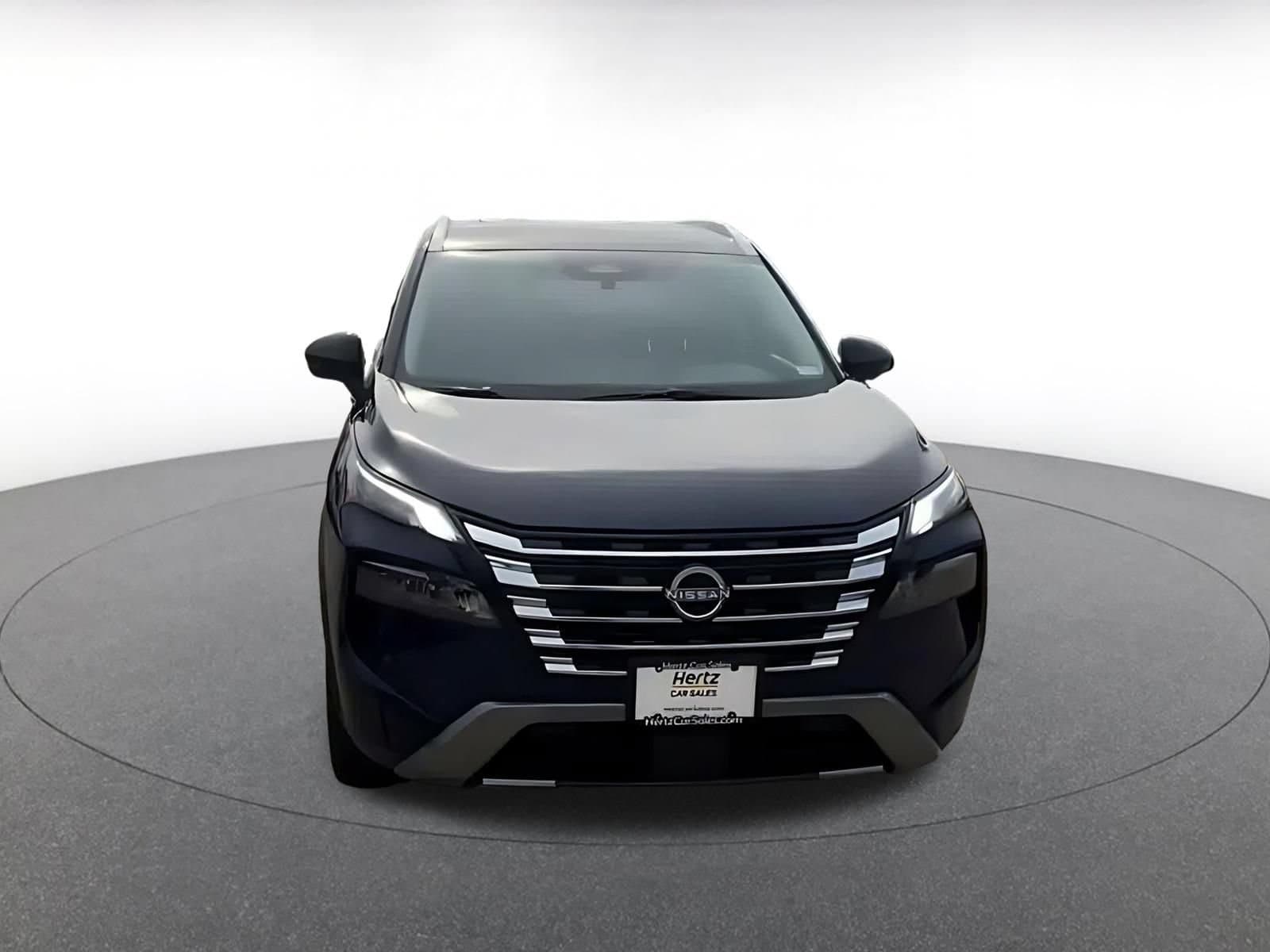 Thumbnail: 2026 Nissan Rogue - 4