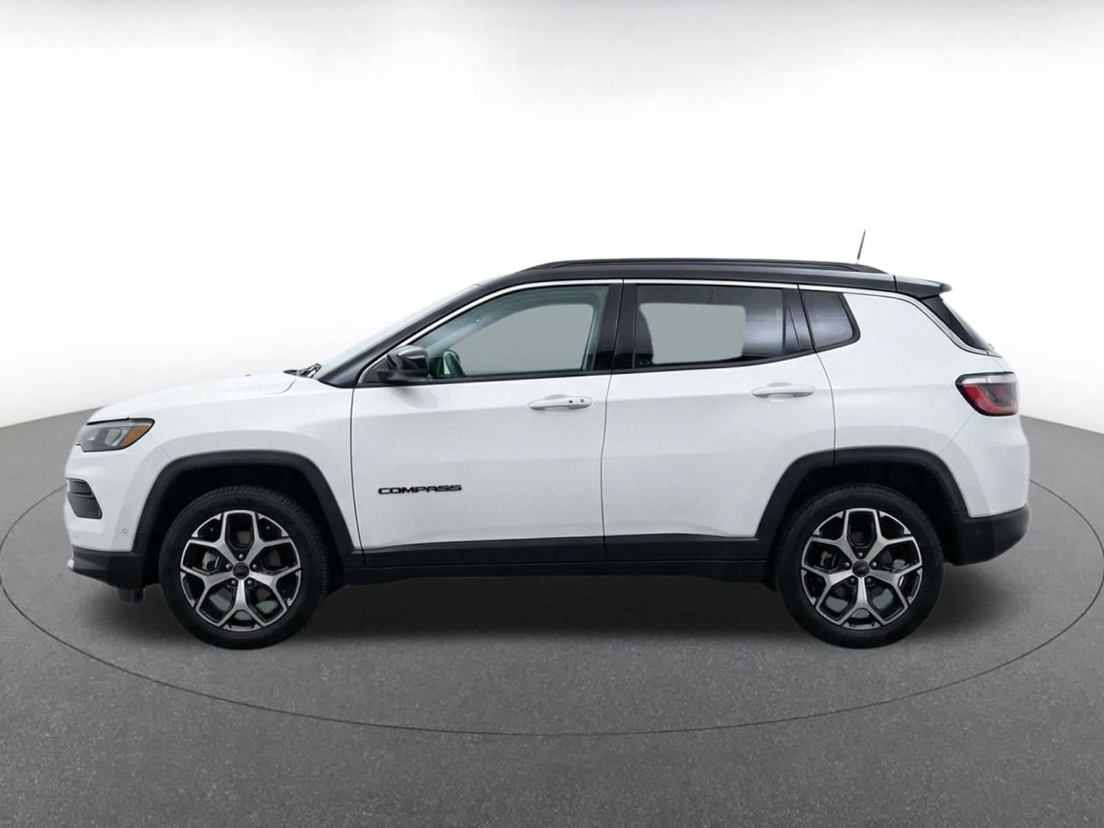 Thumbnail: 2025 Jeep Compass - 4