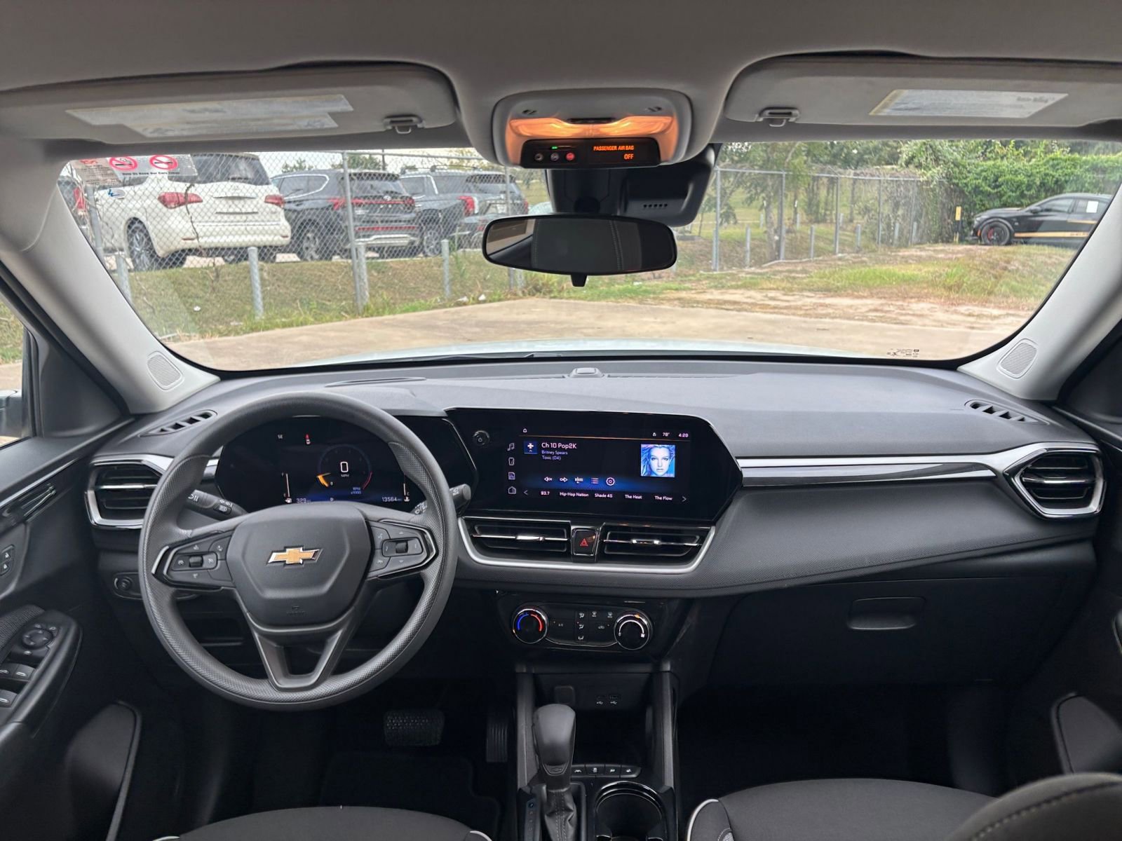 Thumbnail: 2025 Chevrolet TrailBlazer - 31