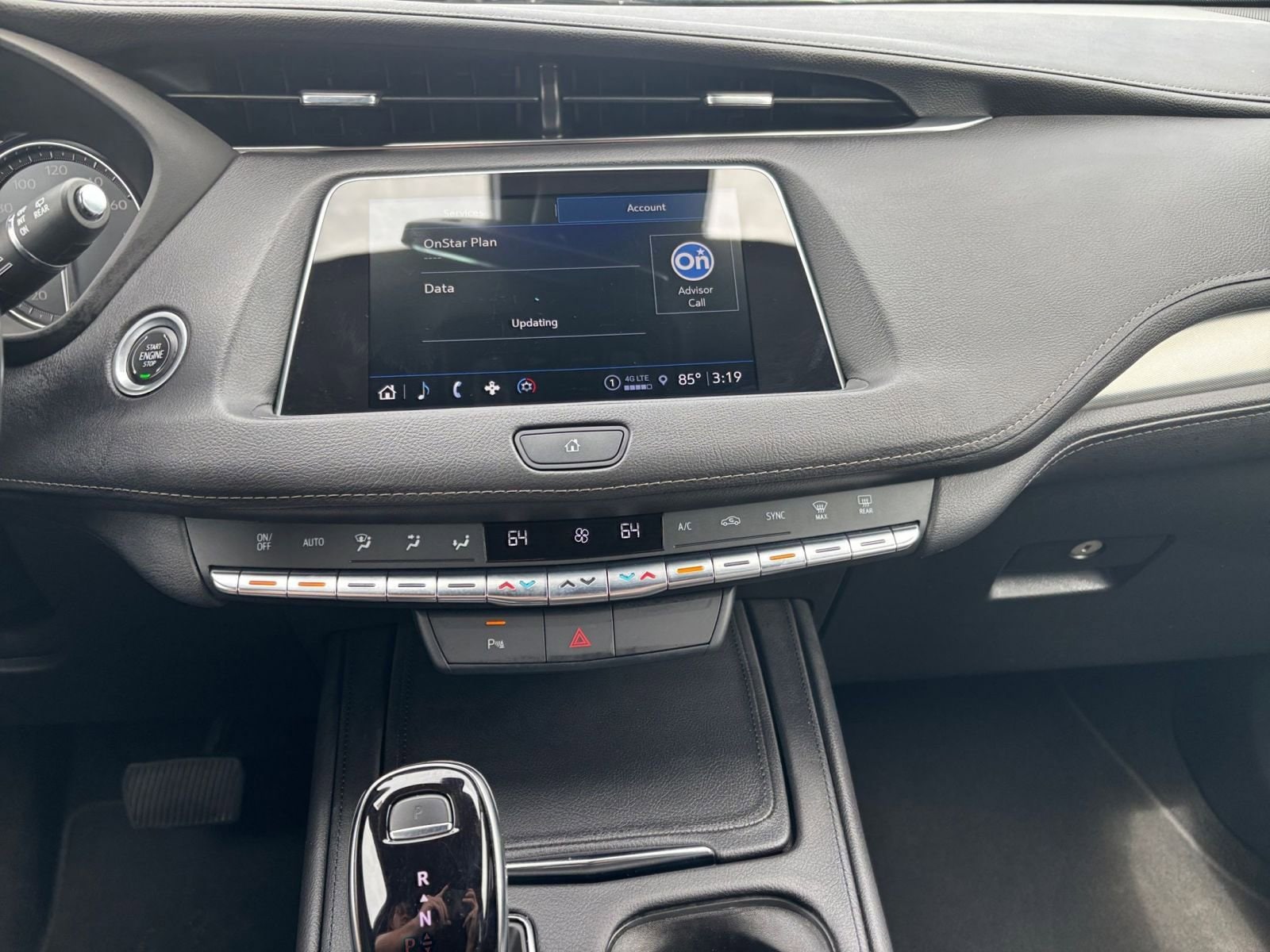Thumbnail: 2022 Cadillac XT4 - 18