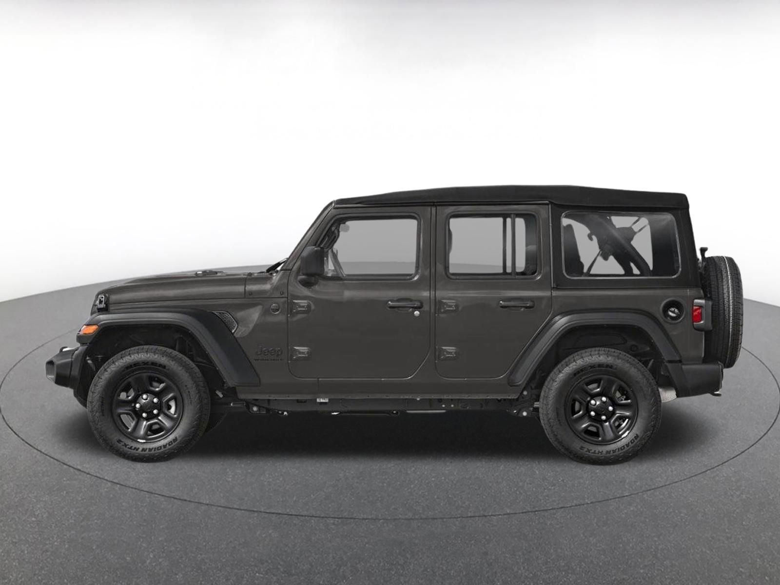 Thumbnail: 2025 Jeep Wrangler - 3