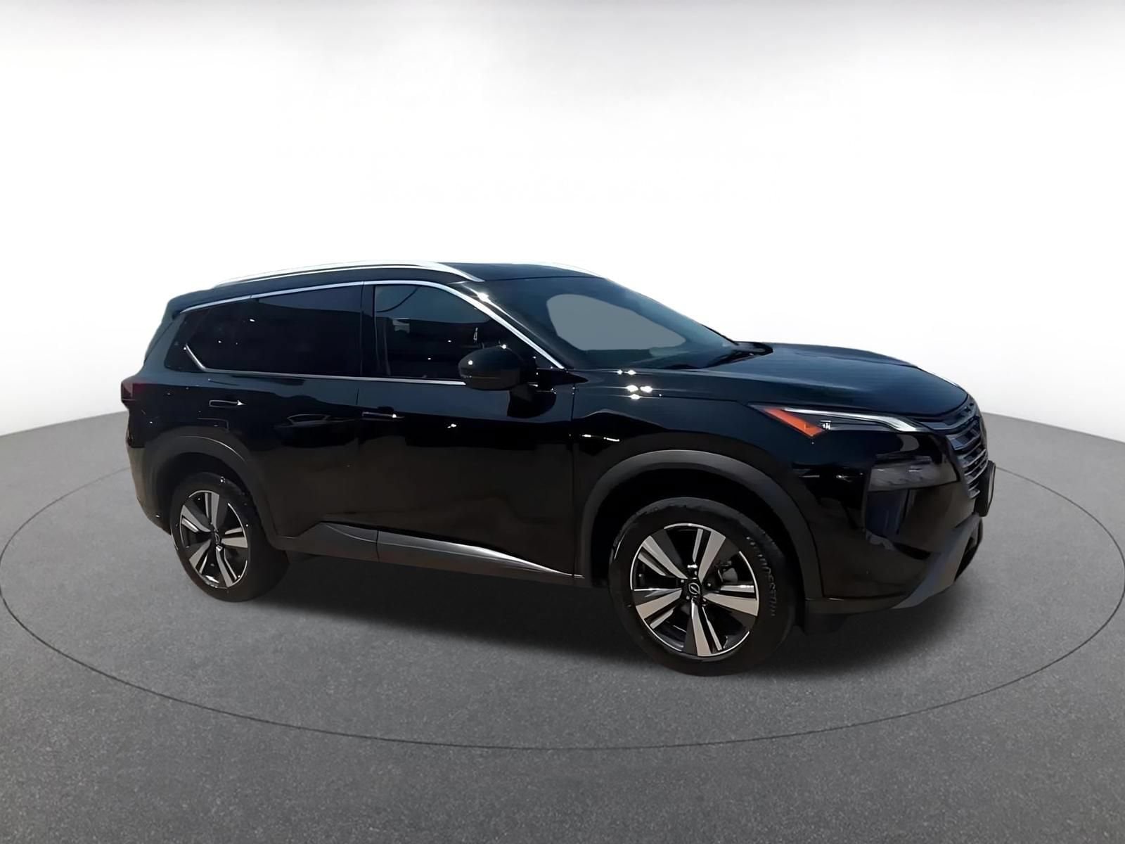 Thumbnail: 2026 Nissan Rogue - 2