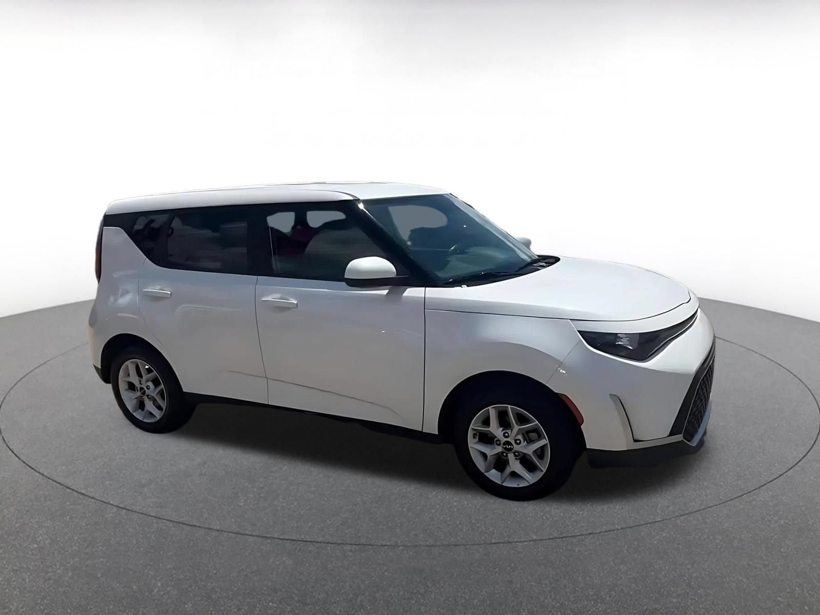Thumbnail: 2025 Kia Soul - 2