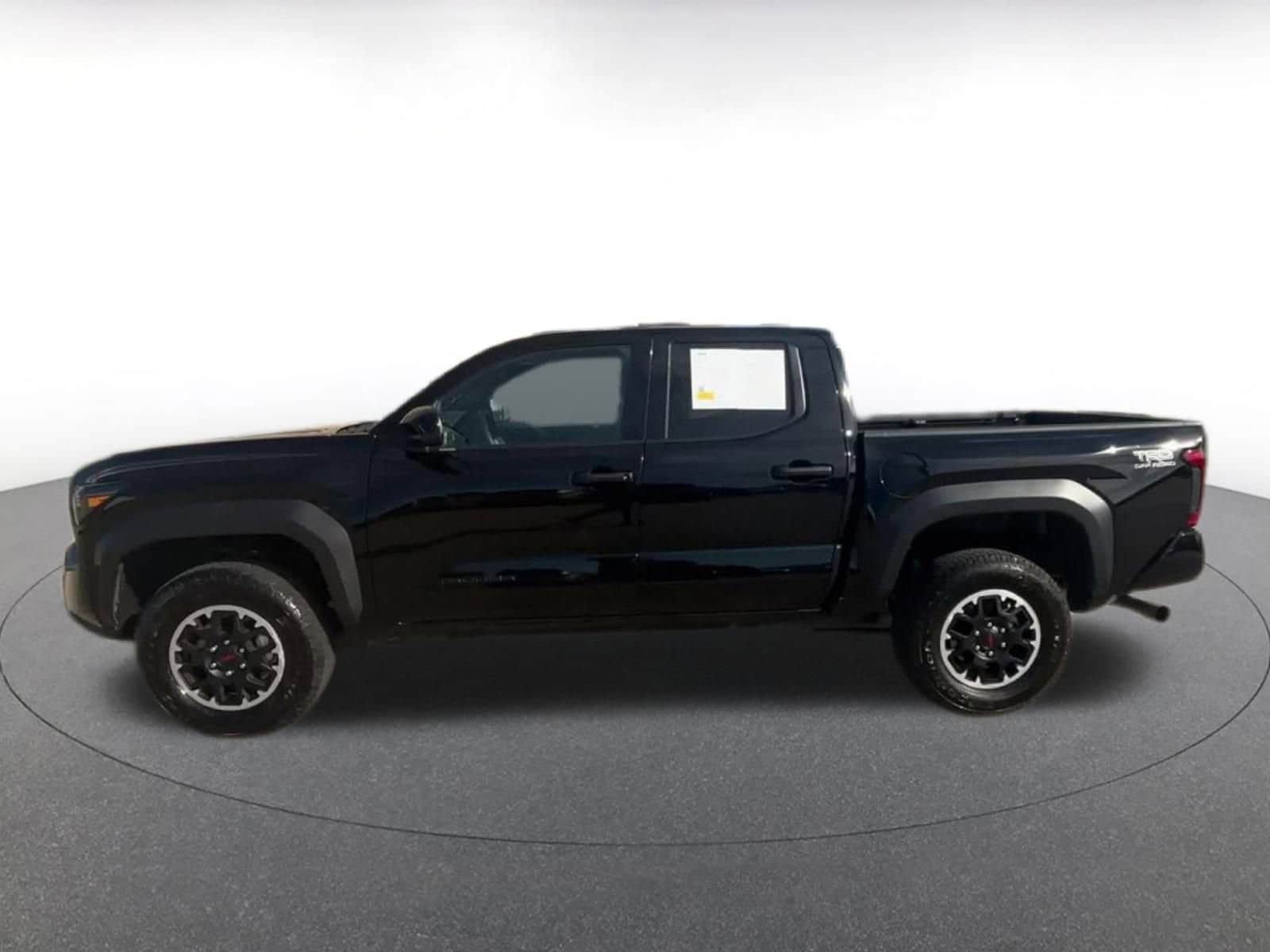 Thumbnail: 2025 Toyota Tacoma - 9