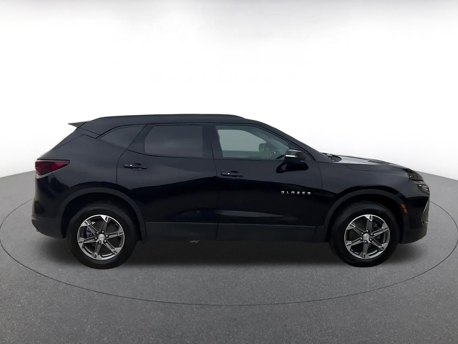 Thumbnail: 2024 Chevrolet Blazer - 16