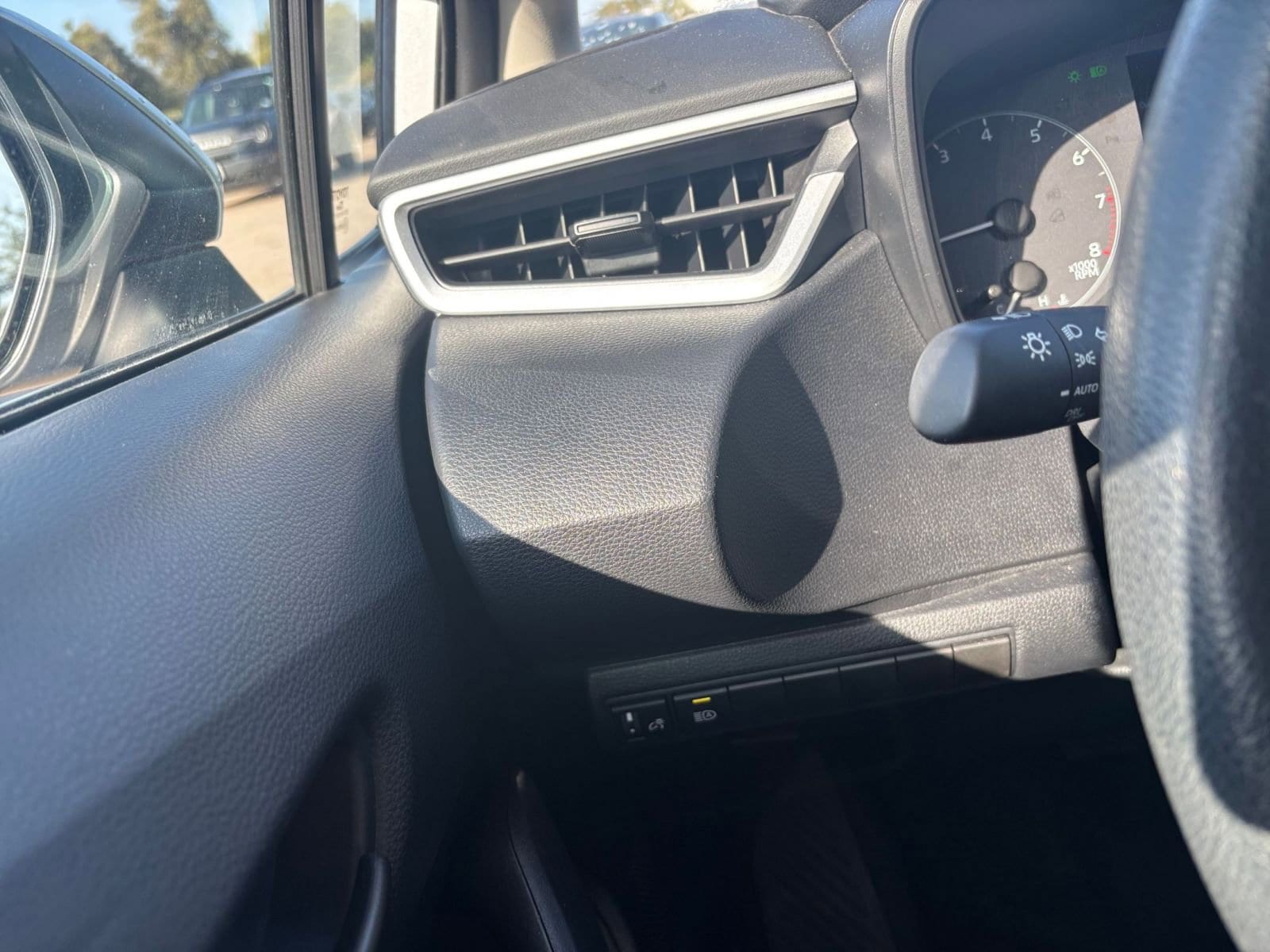 Thumbnail: 2025 Toyota Corolla - 32