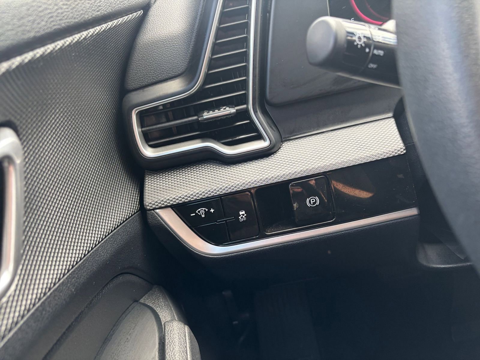 Thumbnail: 2025 Kia Sportage - 33