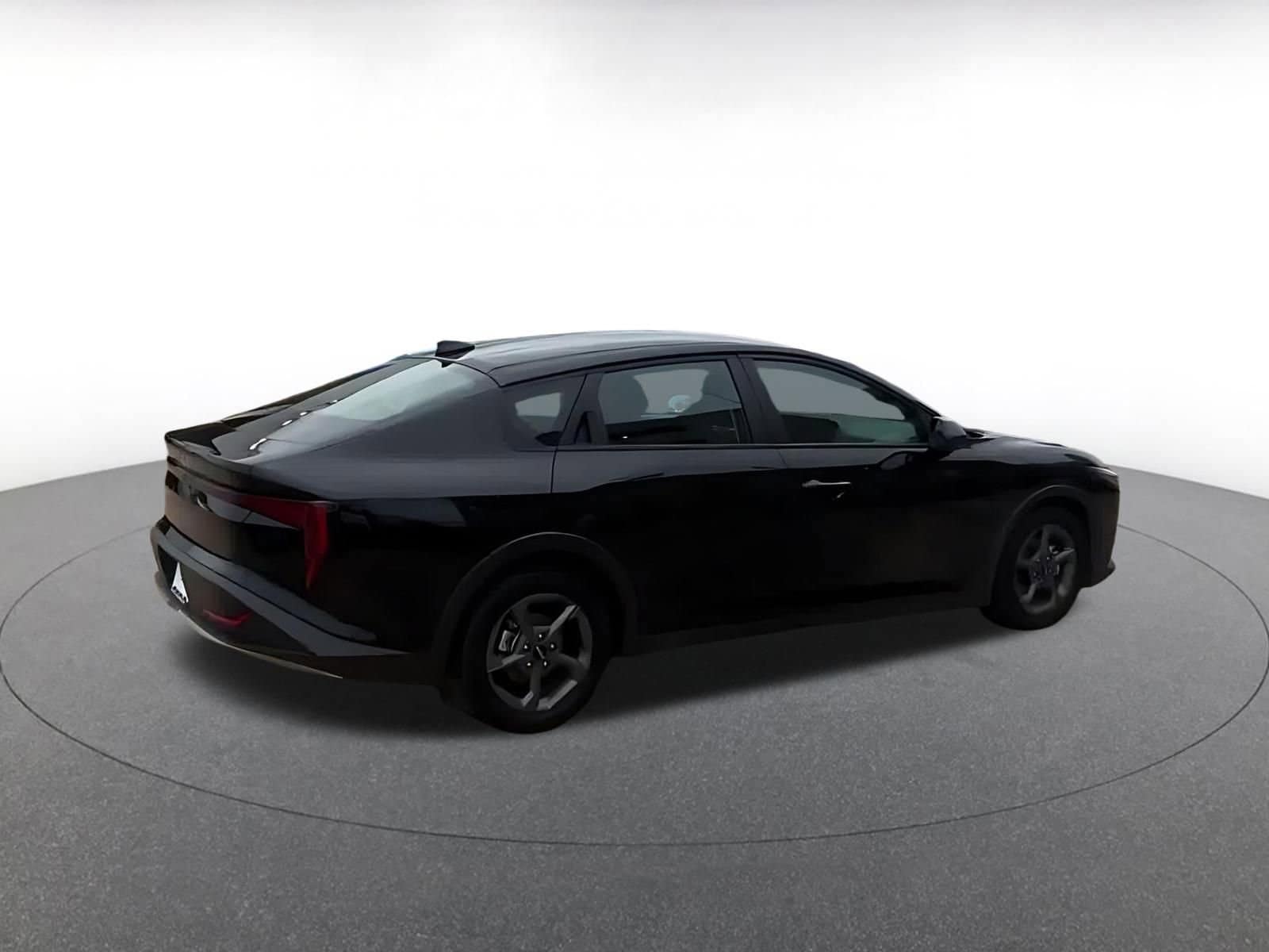 Thumbnail: 2025 Kia K4 - 12